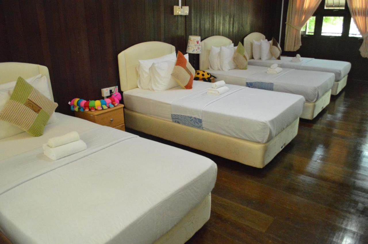 Ulu Ulu Resort Batang Duri Esterno foto